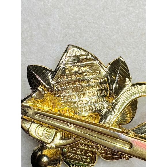 London Disney Store Mulan Floral Clip- European Disney Associates- circa 1990s main image 4